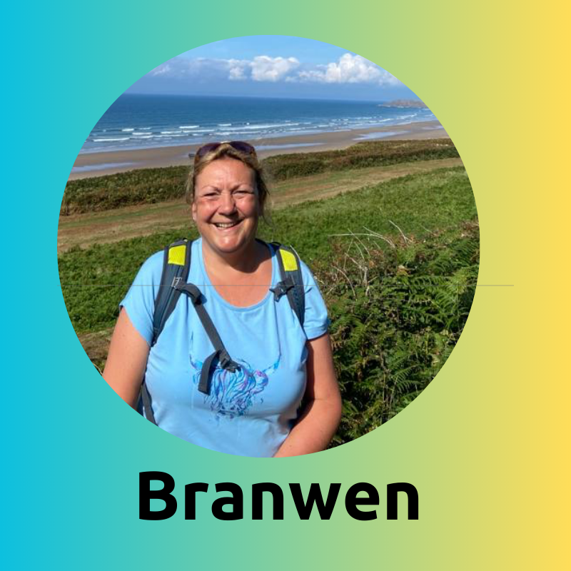 Branwen walking on the coast